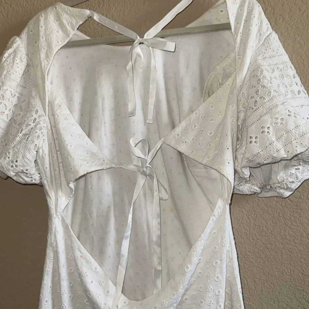 Free People Apricot Rose White Eyelet Mini Dress Open Back Size Medium - Picture 4 of 8